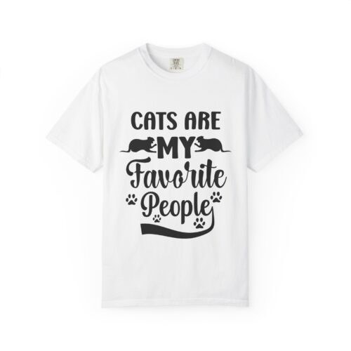 Upload - 5.1b.Cats Are My Favorite People Unisex T-Shirt